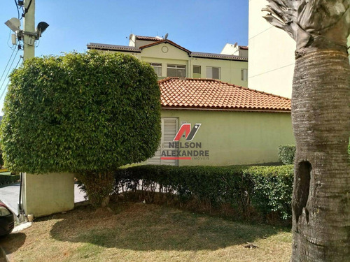 Imagem 3 de 13 de Apartamento Com 2 Dormitórios - Venda Por R$ 240.000,00 Ou Aluguel Por R$ 1.032,16/mês - Ayrosa - Osasco/sp - Ap0062