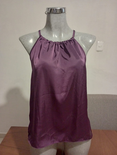 Lote De 154 Blusas Entre Colores Beige Y Morada.