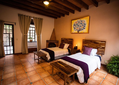 Casa En Renta Con Alberca Calefactada, 5 Recámaras En Los Frailes San Miguel De Allende