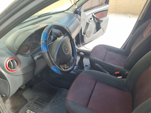 Imagen 2 de 9 de Renault Sandero Stepweay Privilege