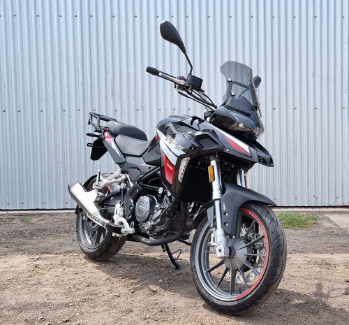 Imagen 5 de 16 de Benelli Trk 251 Abs