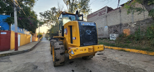 Cargadora Frontal Caterpillar 924g Año 2004