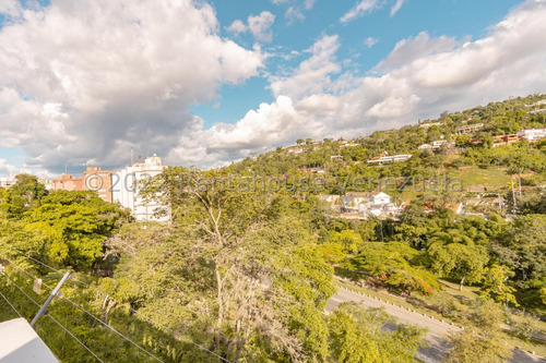 Stephany La Roche Casa En Venta En Santa Paula Mls #23-668