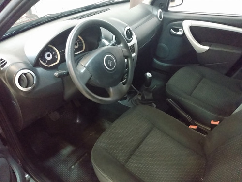 Renault Sandero Stepway Confort 1.6 2011