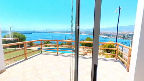 Se Vende Lujosa Casa Con Sector La Herradura, Coquimbo.