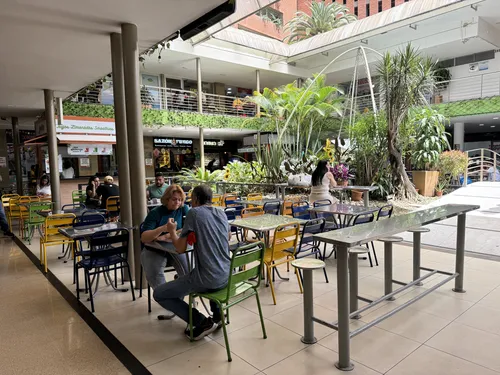 Se Vende Local Comercial En El Centro