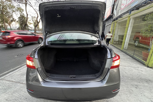 Nissan Sentra 1.8 Exclusive Navi At