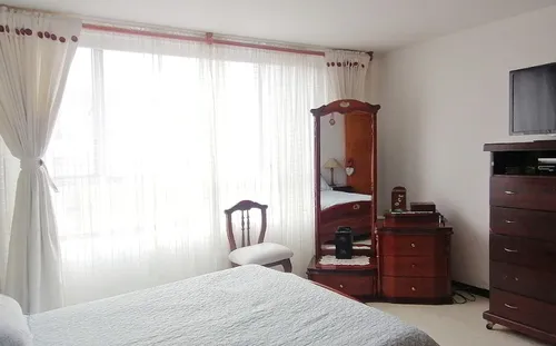Casa-local En Venta En El Vergel. Cod V11750047