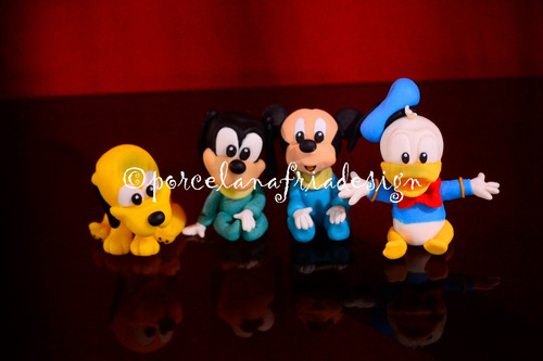 Mickey, Goofy, Pluto, Deisy, Donald Bebés En Porcelana Fria