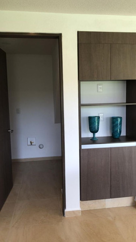 Imagen 8 de 16 de Se Vende Casa En Zibata, Luxury Y Premium, Estudio Con Opció