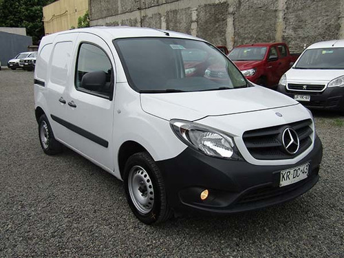 Imagen 2 de 15 de Mercedes Benz Citan 109 1.5 4x2 2018 Krdc43