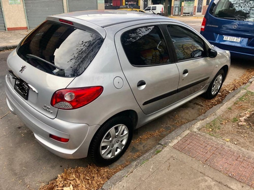 Peugeot 207 1.4 Active 75cv 2013 (acepto Permutas)