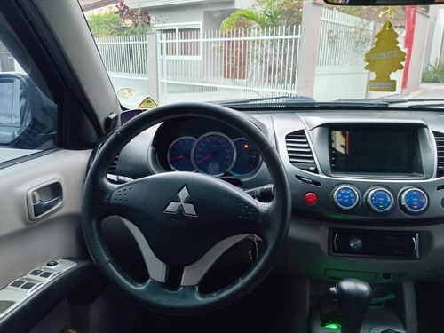 Mitsubishi L200 3.2 Triton Hpe Cab. Dupla 4x4 Aut. 4p