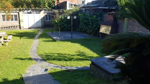 Imagen 9 de 12 de Espectacular Chalet En Ituzaingo Norte 430m2, 270m2 Cubierto