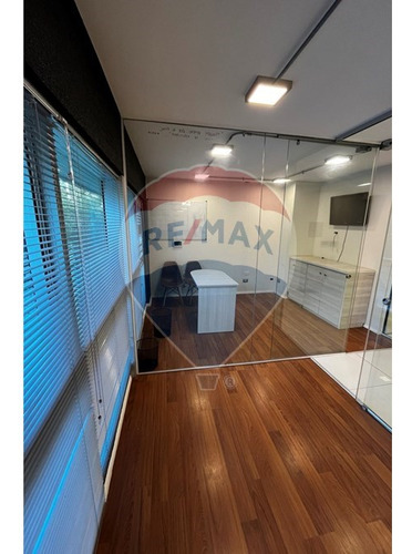Oficina En La Mejor Ubicación De Reñaca