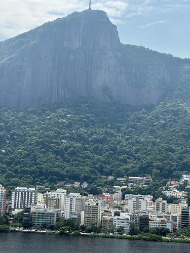 Vista Deslumbrante Pra Toda A Lagoa