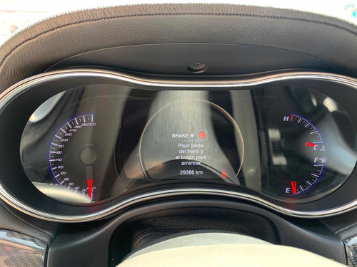 Imagen 15 de 21 de Jeep Grand Cherokee 2017 6.4 Srt Atx 465hp At Automania