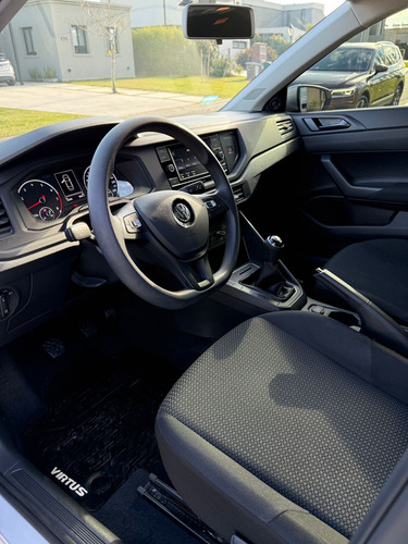 Volkswagen Virtus 1.6 Msi Trendline 110 CV