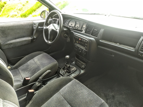 Chevrolet Vectra 2.0 Mpfi Gls 8v Gasolina 4p Manual