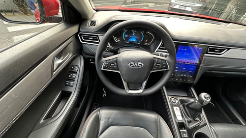 JAC J7 1.5T Advanced Mt