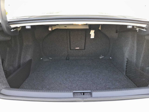 Imagen 14 de 21 de Volkswagen Vento 2014 2.0 Sportline Tsi 200cv Bi-xenon Dsg