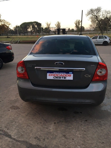 Imagen 5 de 12 de Ford Focus Ghia