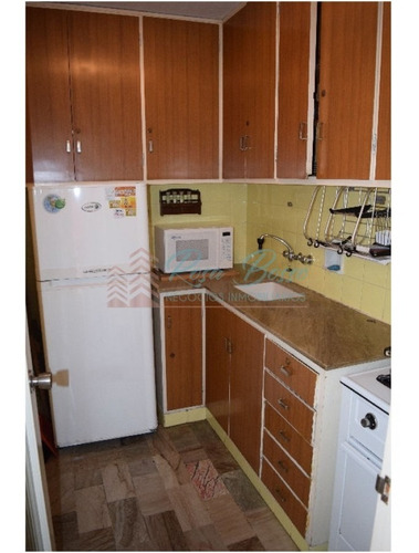Apartamento En Peninsula, 1 Dormitorios *- Ref: 184