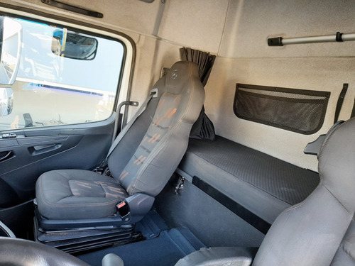 Imagem 12 de 25 de Mercedes-benz Axor2036 4x2 Teto Alto Susp Chassi Metálica