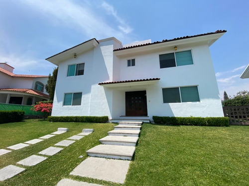Casa En Venta En Lomas De Cocoyoc