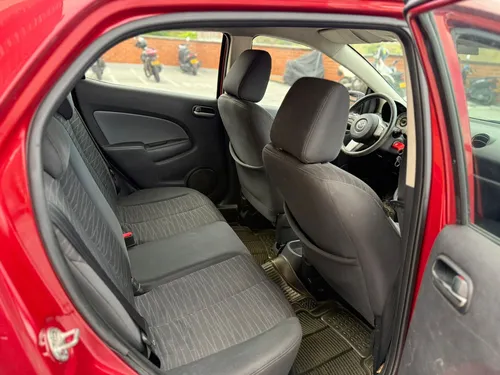 Mazda 2 2010