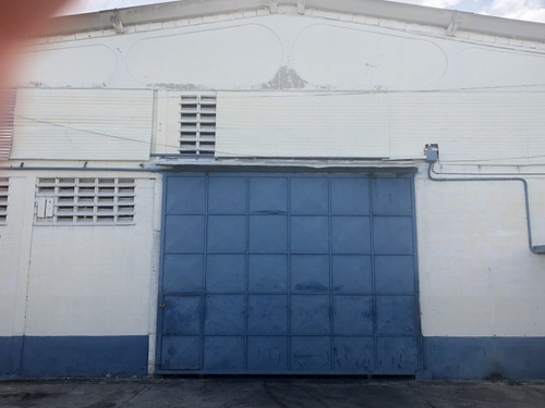 Imagen 3 de 14 de Johanna Castillo Alquila Galpón Cód.412529