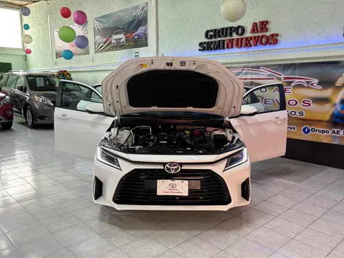 Toyota Yaris 1.5 4P S At Cvt
