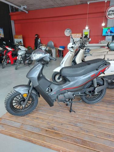 Imagen 10 de 19 de Zanella Zb 125 R - Unico Moto Canning