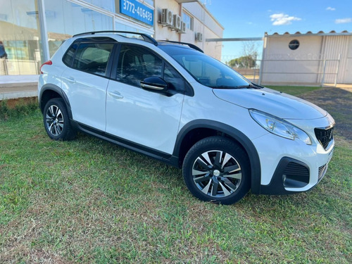 Peugeot 2008 1.6 Feline Tip