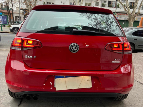 Imagen 5 de 22 de Volkswagen Golf 2017 1.4 Highline Tsi Dsg
