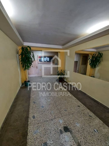 Imagen 11 de 15 de Pedro Castro Inmobiliaria Vende Apartamento En Residencias Vista Hermosa, Sector Villa Africana #buenaubicacion #bienesraices #inmobiliaria #pedrocastro