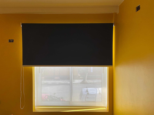 Imagen 4 de 5 de Cortinas Roller A Medidas Black Out Y Sunscreen