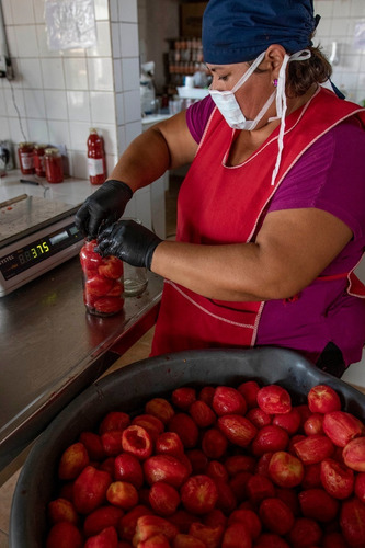 Tomate Entero 760 Grs. Perita. Manos Del Pueblo. Alma Nativa