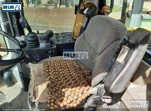 Imagem 4 de 8 de Pá Carregadeira New Holland W130 Ref.208593