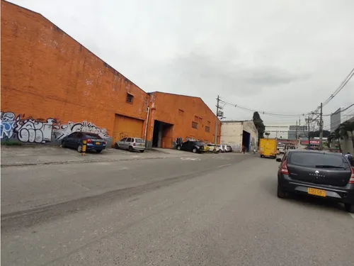 Bodega Para Venta  Cerca De Fabricas Unidas