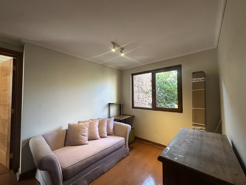 En Condominio Caminable Al Santiago College