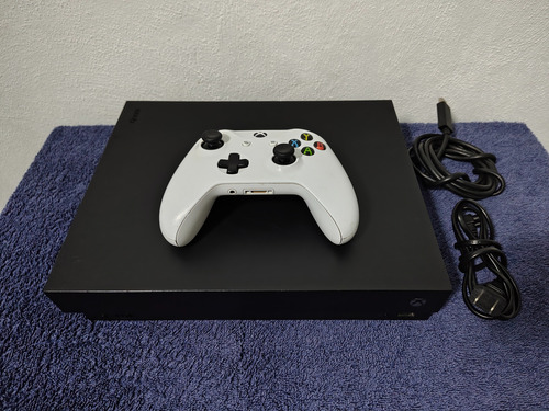 Xbox One X 1tb Con Control Y Cables Detalles Envio Gratis Negro (Usado)