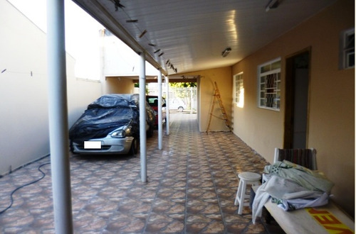 Imagem 4 de 10 de Casa A Venda Com 2 Dormitórios Em Sitio Cercado.