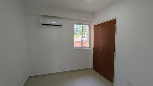 Imagen 5 de 13 de Apartamento En La Trigaleña - Bárbara Palace