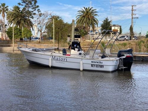 Imagen 2 de 10 de Lancha Regnicoli Marea 630 Con Suzuki 140hp 4 Tiempos