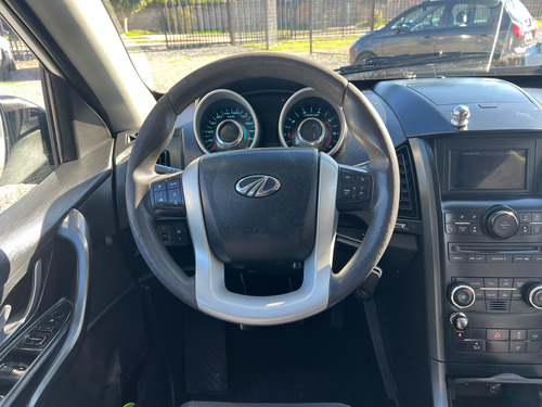 Mahindra XUV 500 2Wd Mt Full Crde Ev