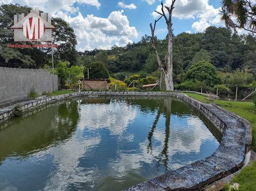 Chácara Maravilhosa Com 03 Dormitórios, Piscina, Espaço Gourmet, Pomar, Lago, À Venda, 4500 M² Por R$ 530.000 - Zona Rural - Pinhalzinho/sp - Ch0919