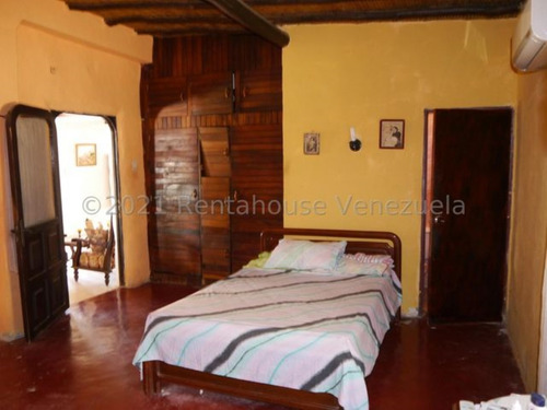 Imagen 9 de 30 de Casas En Venta La Ensenada Barquisimeto 22-6128 /m