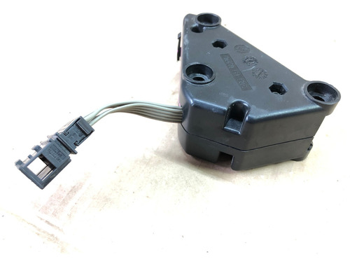 Modulo Amplificador Puerta Tras Izq 06-10 Bora 310413405910