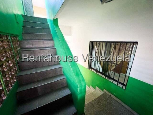 Ft Casa En Venta - Catia / Mls#25-9888